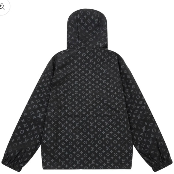 Louisvuitton  jacket 
Large brand new - Picture 1 of 7